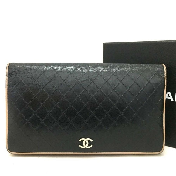 CHANEL Bicolore Quilted Matelasse CC Logo